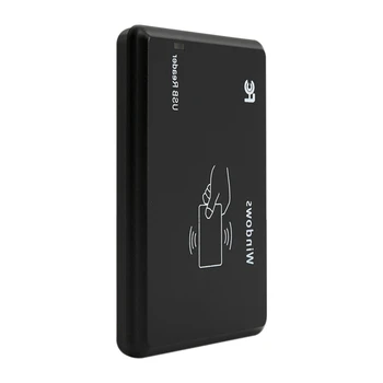 Считыватель RFID-карт с низкочастотным интерфейсом USB 125 кГц, выдающий карты контроля доступа.